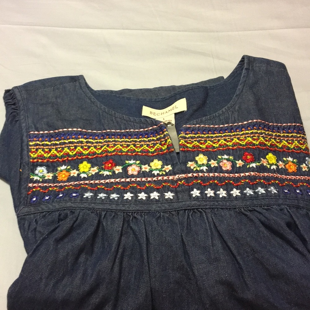 Ladies beautiful jean Dress. Brand new with tag.